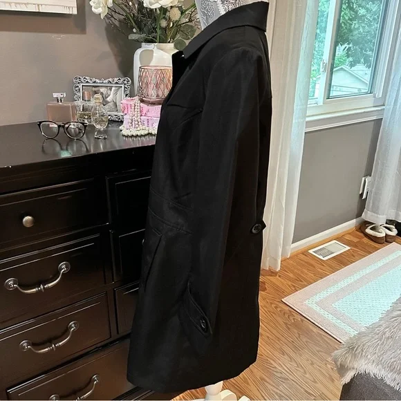 Relativity Black Button Front Trench Coat Size Large - Picture 5 of 16